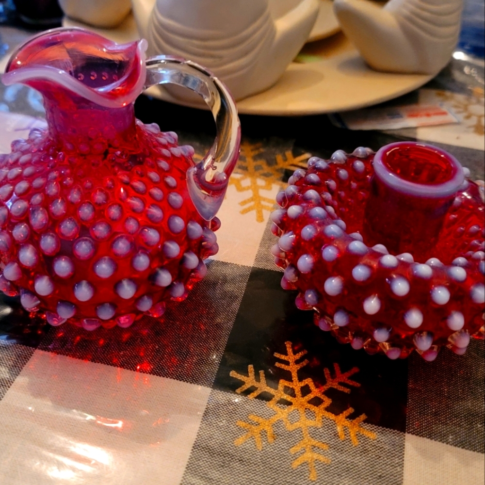 Vintage Fenton/beautiful Cranberry/Excellent condition...